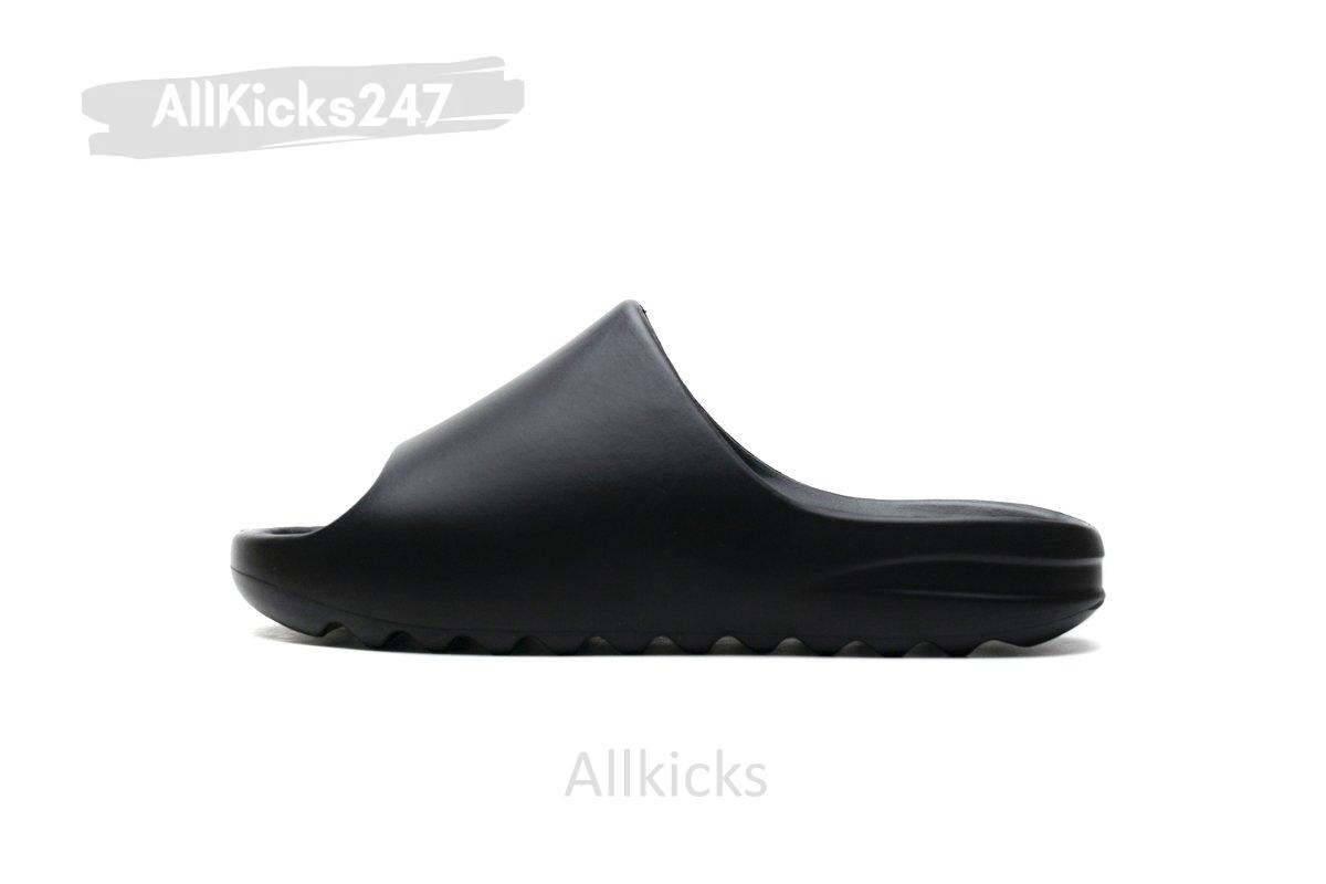 FB6348 adidas Yeezy Slide “Black”