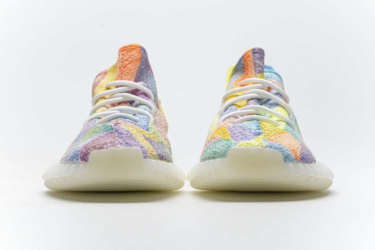 Gradient Geometry x Yeezy Boost 350 V2 - Image 5
