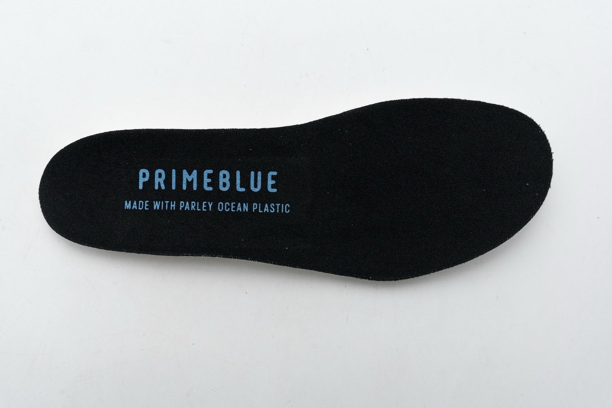 G55839 adidas Ultra BOOST 20 CONSORTIUM Black - Image 10