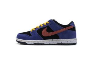 BQ6817-008 Nike SB Dunk Low 'ACG'